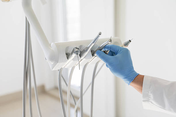 24/7 Emergency Dental Implants experts in Quincy, MA